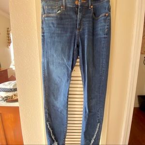 LOFT Frayed Hem Skinny Denim Pants